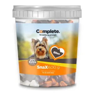 Complete Snax Bones & Hearts Bites Semi Moist 600G image