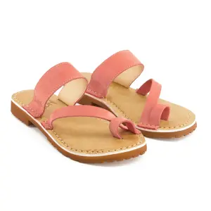 Bata Safari Pursuit Ladies Pink Size 8 image