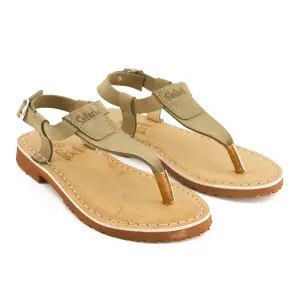 Bata Safari Quest Ladies Olive Size 3 image