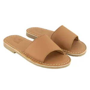 Bata Safari Clifton Tan Sandal Ladies Size 3 image