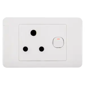 Nexus Socket Switch With Cover 16Amp 4X2 Single image